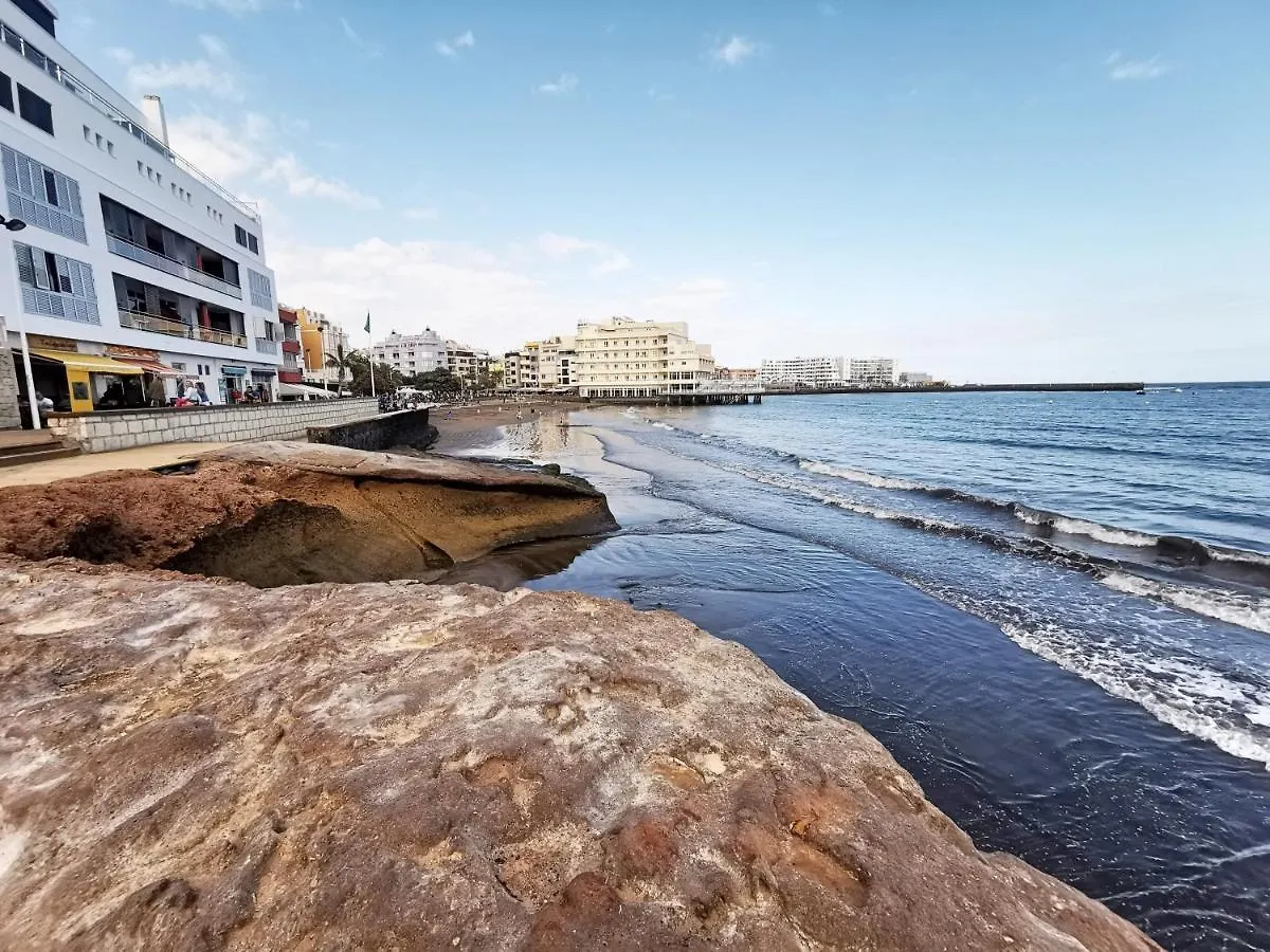 Home2Book Bright Apartment El Medano Beach El Médano